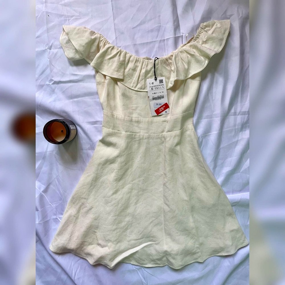 Zara New Ivory Off the Shoulder Ruffled Minidress